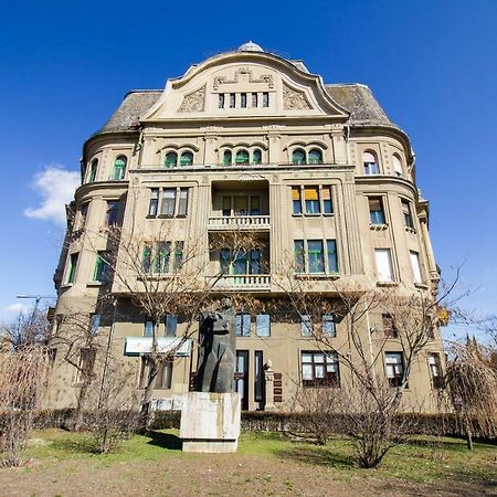 By The River Apartment 2 Perenna Timisoara Exterior photo